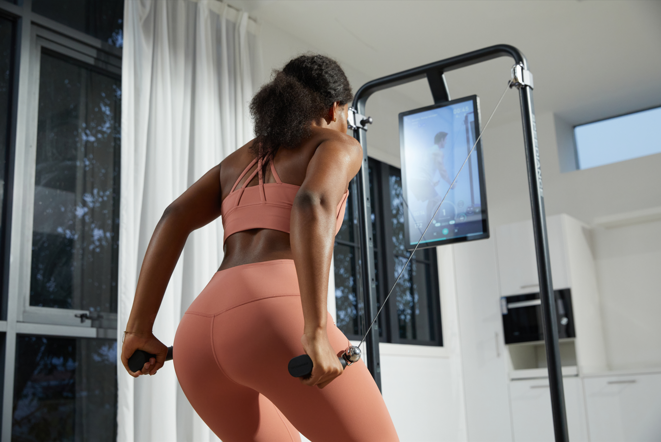 The Gym Monster vs Traditional Weights: What’s the Difference?